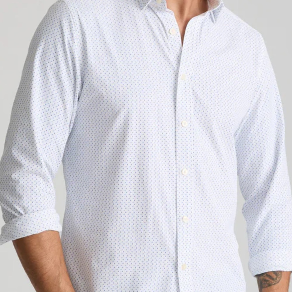 UNTUCKit White and Blue Patterned Casual Shirt